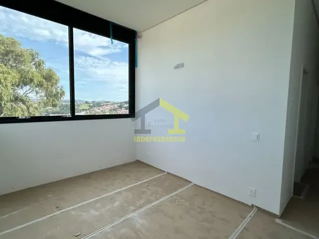 Casa com 504m² 3 quartos e 4 banheiros, à venda, no bairro Santa Cruz em Itatiba