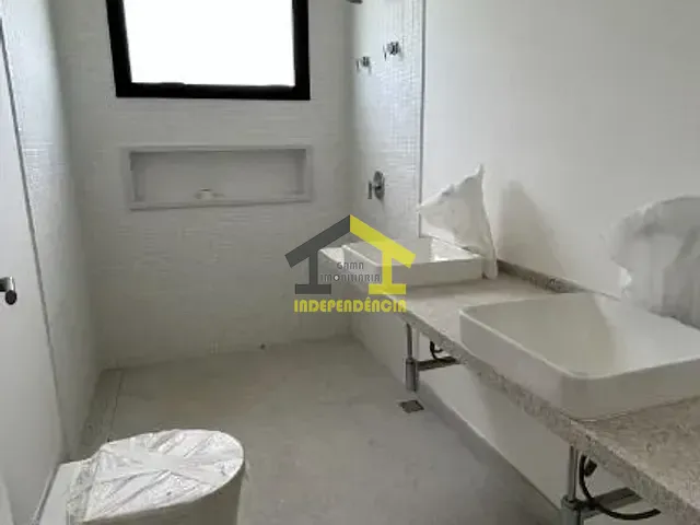 Casa com 504m² 3 quartos e 4 banheiros, à venda, no bairro Santa Cruz em Itatiba