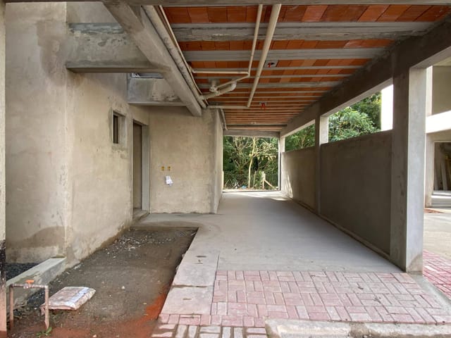 Casa 3 quartos e 5 banheiros, à venda, no bairro Santa Felicidade em Curitiba