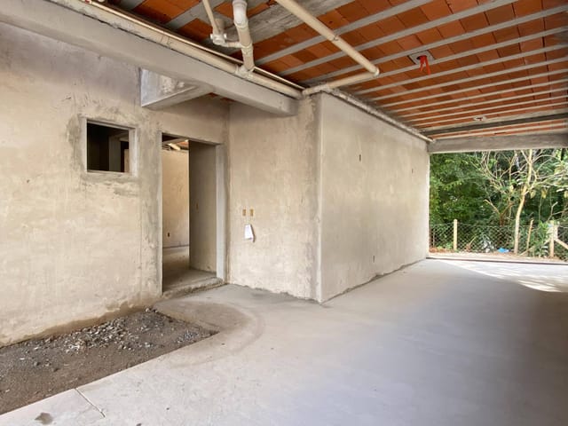 Casa 3 quartos e 5 banheiros, à venda, no bairro Santa Felicidade em Curitiba