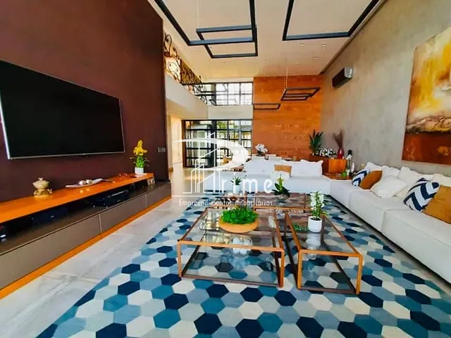 Casa com 400m² 5 quartos e 7 banheiros, à venda, no bairro Itacoatiara em Niterói