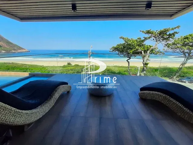 Casa com 400m² 5 quartos e 7 banheiros, à venda, no bairro Itacoatiara em Niterói
