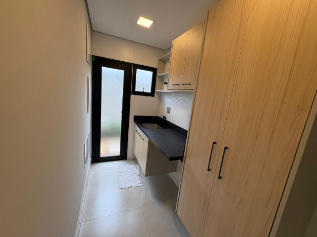 Casa 3 quartos e 2 banheiros, à venda, no bairro São Lourenço em Bertioga