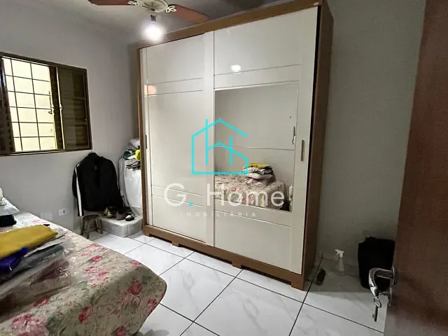 Casa com 130m² 2 quartos e 1 banheiro, à venda, no bairro Jardim São Vicente Palloti em Londrina