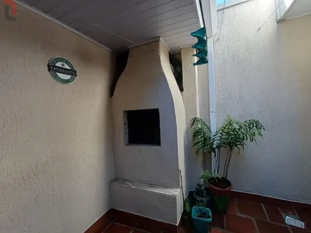 Casa com 98m² 2 quartos e 1 banheiro, à venda, no bairro Planta Quississana em São José Dos Pinhais