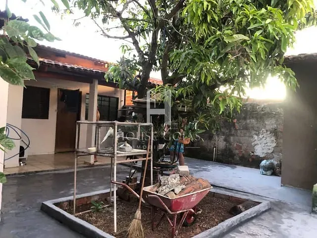 Casa com 300m² 3 quartos e 3 banheiros, à venda, no bairro Ilda em Aparecida de Goiânia