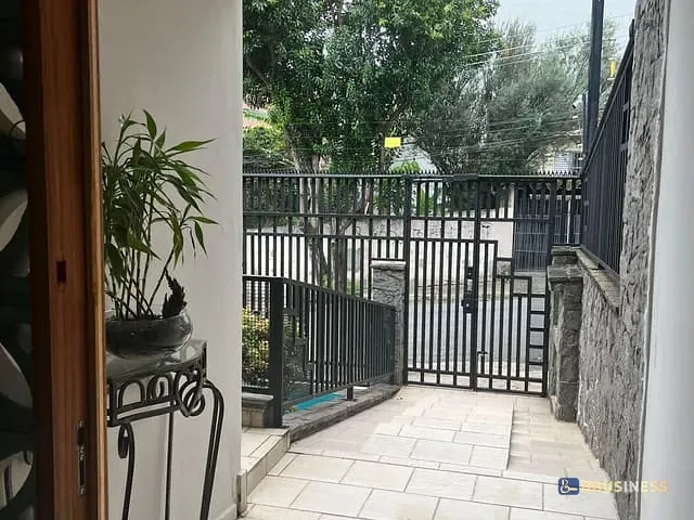 Casa com 443m² 3 quartos e 2 banheiros, à venda, no bairro Osvaldo Cruz em São Caetano do Sul