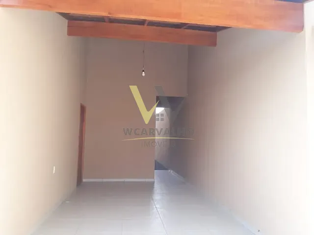 Casa com 150m² 2 quartos e 1 banheiro, para alugar, no bairro Residencial Itatiaia em Anápolis