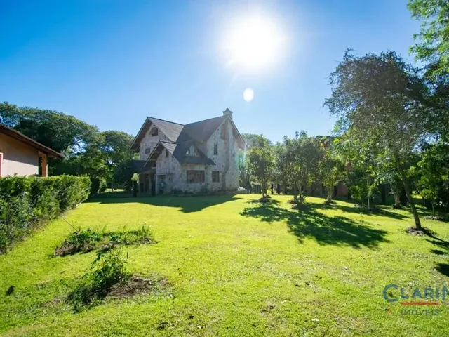 Casa 4 quartos e 2 banheiros, à venda, no bairro OURO VERDE em Campo Largo