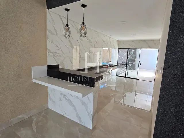 Casa com 137m² 3 quartos e 2 banheiros, à venda, no bairro Setor Perim em Goiânia