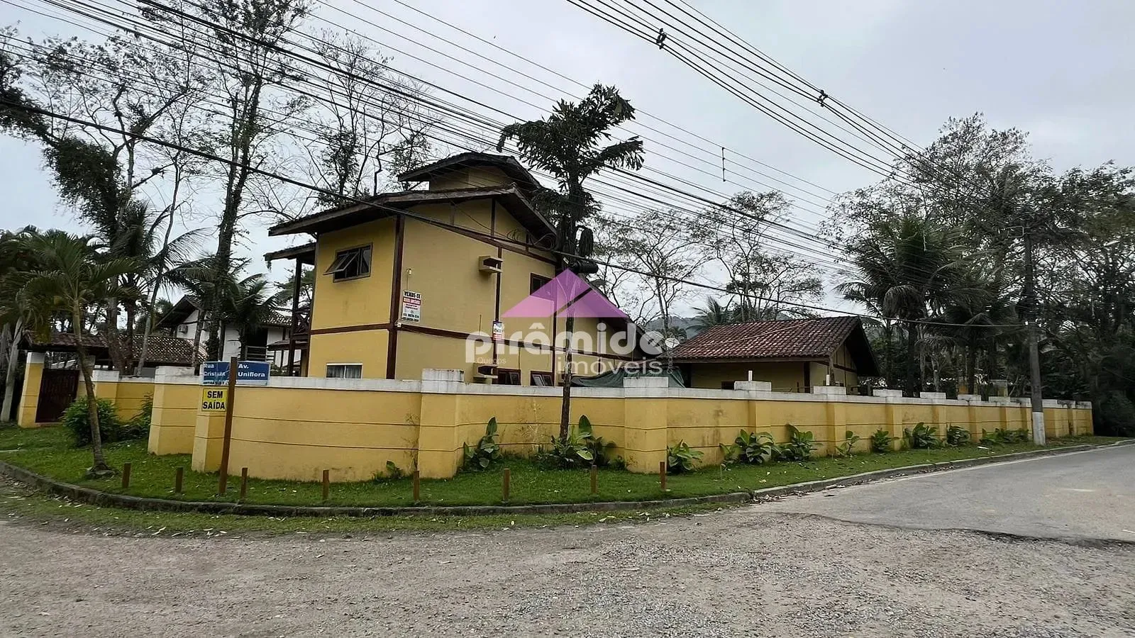 Casa, 5 quartos, 350 m² - Foto 1
