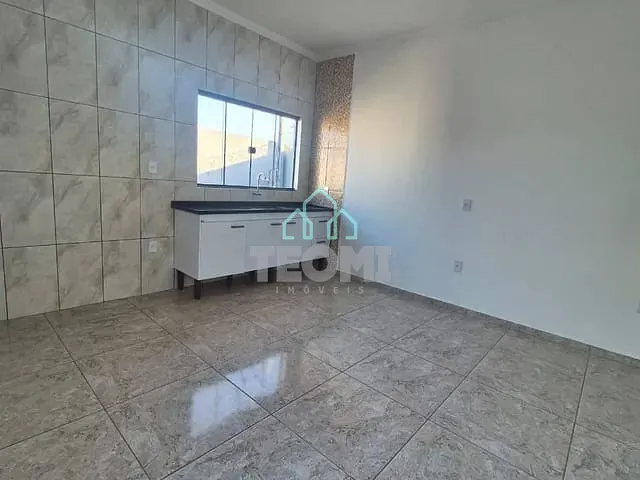 Casa com 250m² 3 quartos e 1 banheiro, à venda, no bairro Residencial Antares em Taubaté
