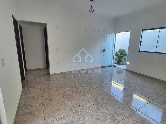 Casa com 250m² 3 quartos e 1 banheiro, à venda, no bairro Residencial Antares em Taubaté