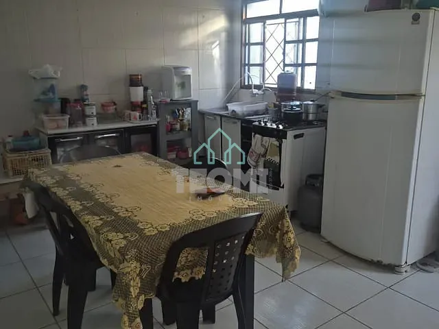 Casa com 250m² 3 quartos e 1 banheiro, à venda, no bairro Residencial Antares em Taubaté