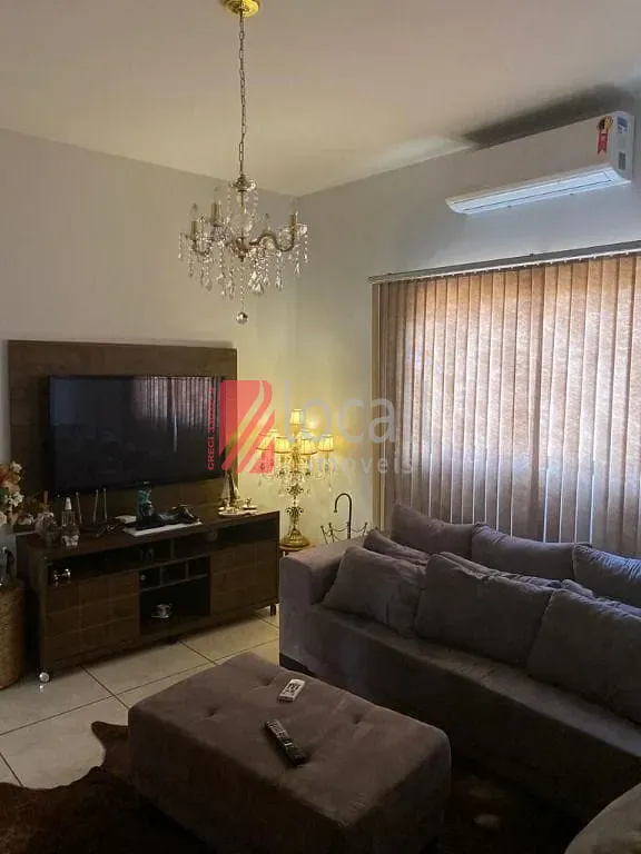 Casa com 3 quartos para aluguel, 127m² — foto 4 de 12