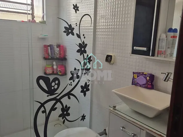 Casa com 125m² 2 quartos e 1 banheiro, à venda, no bairro Parque Arco Íris em Taubaté