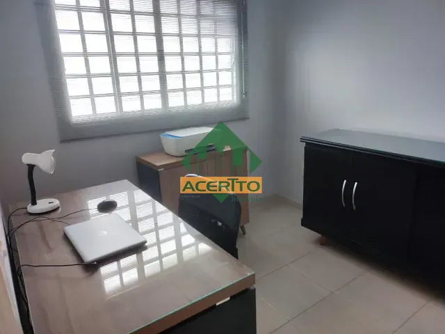 Casa com 633m² 3 quartos e 5 banheiros, à venda, no bairro Icaray em Araçatuba