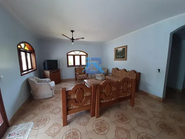 Casa com 2500m² 3 quartos e 1 banheiro, à venda, no bairro Cachoeiras do Imaratá em Itatiba
