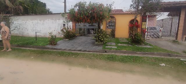 Casa 2 quartos e 1 banheiro, à venda, no bairro Indaiá em Bertioga