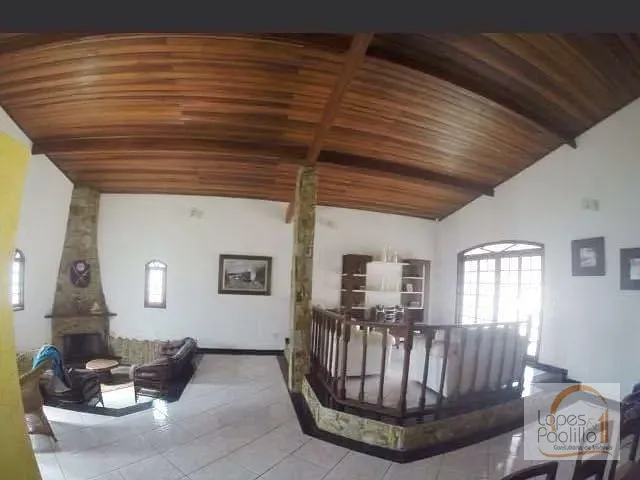 Casa com 649m² 3 quartos e 3 banheiros, à venda, no bairro Morumbi em Atibaia