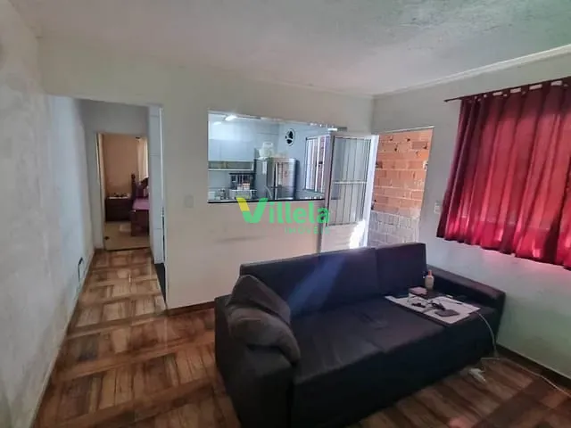 Casa 2 quartos e 1 banheiro, à venda, no bairro Vila Virgínia em Itaquaquecetuba