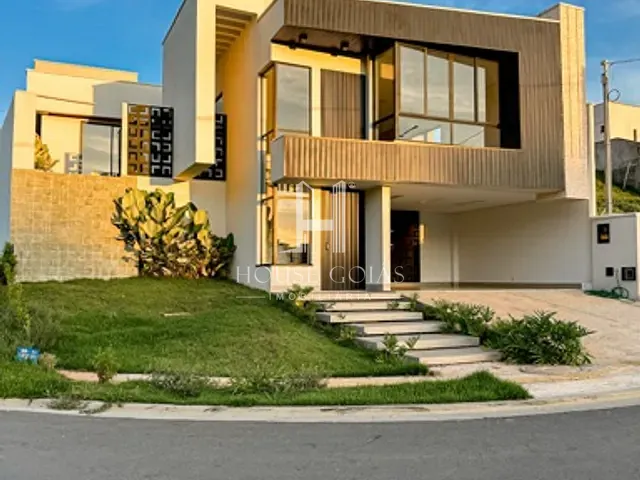 Casa com 362m² 4 quartos e 5 banheiros, à venda, no bairro Jardins Bolonha em Senador Canedo