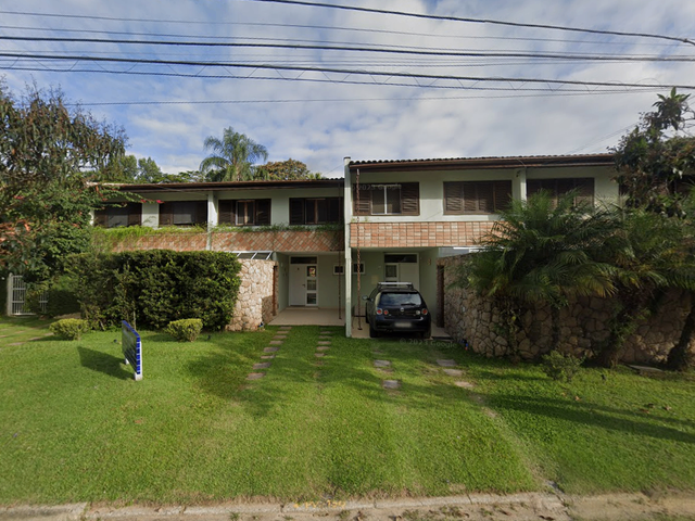 Casa 3 quartos e 2 banheiros, à venda, no bairro Riviera em Bertioga