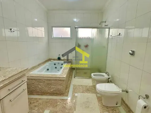 Casa com 560m² 4 quartos e 6 banheiros, à venda, no bairro Alphaville Residencial Zero em Barueri