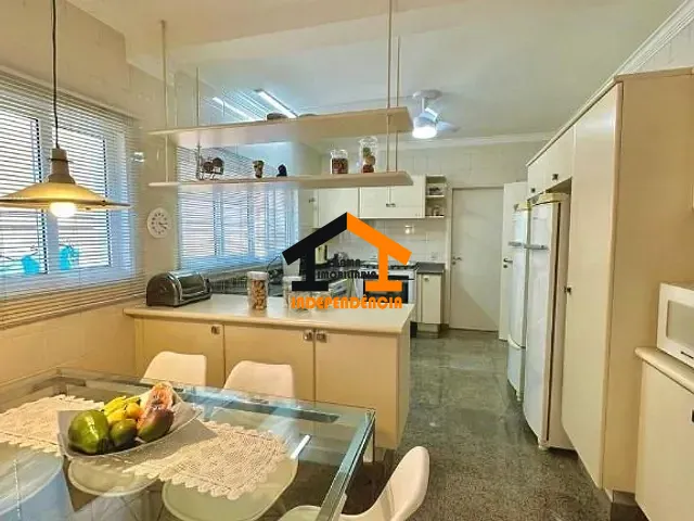 Casa com 560m² 4 quartos e 6 banheiros, à venda, no bairro Alphaville Residencial Zero em Barueri