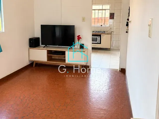 Casa com 300m² 2 quartos e 2 banheiros, à venda, no bairro Progresso em Londrina