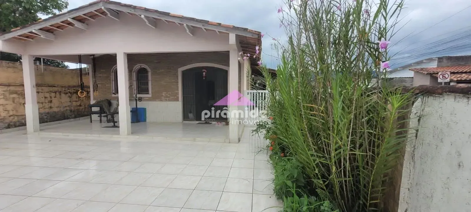 Casa, 3 quartos, 250 m² - Foto 1