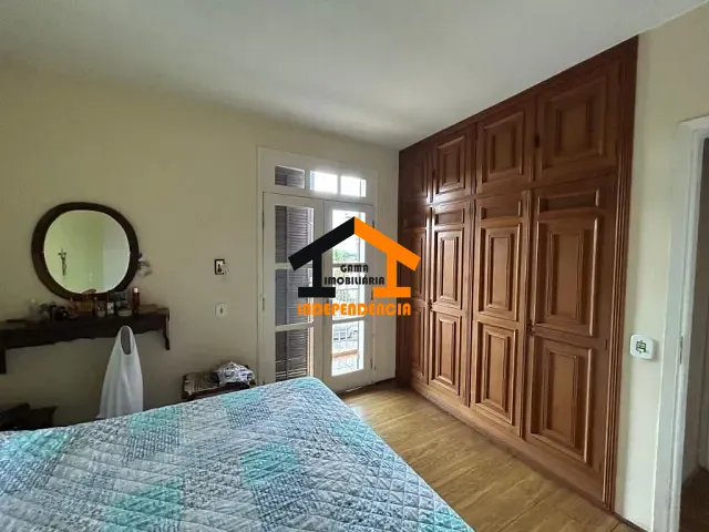Casa com 300m² 3 quartos e 3 banheiros, à venda ou para alugar, no bairro Jardim Ipê em Itatiba