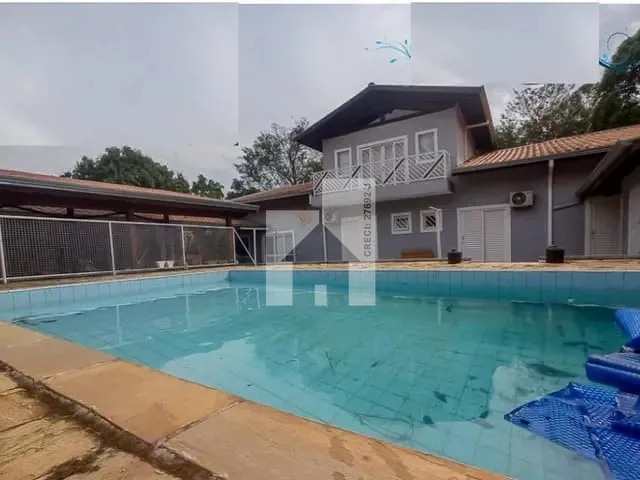 Casa com 1000m² 3 quartos e 5 banheiros, à venda, no bairro Jardim Celeste em Jundiaí