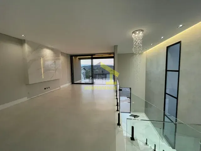 Casa com 660m² 3 quartos e 1 banheiro, à venda, no bairro Condomínio Villagio Paradiso em Itatiba