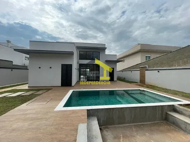 Casa com 660m² 3 quartos e 1 banheiro, à venda, no bairro Condomínio Villagio Paradiso em Itatiba