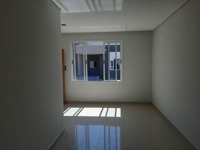 Foto do Casa - Casa Térrea em Condomínio Fechado a venda no Residencial Village Tokio - 3 Quartos sendo 1 suíte -  1 Vaga de garagem - Cozinha planejada - Sala 2 ambientes | Guepardo Imob