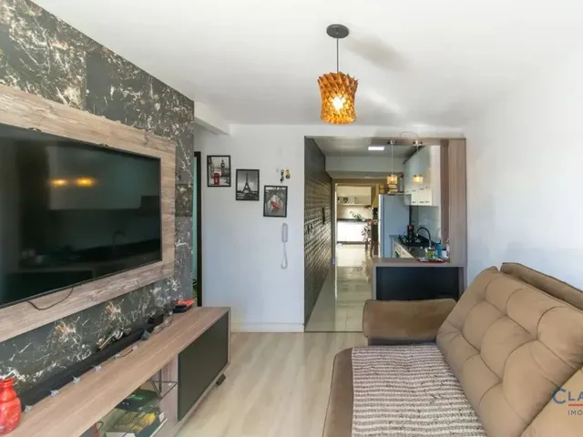 Casa 3 quartos e 3 banheiros, à venda, no bairro JARDIM ESMERALDA em Campo Largo