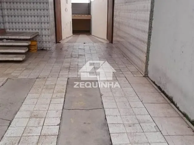 Casa com 325m² 4 quartos e 3 banheiros, à venda, no bairro Cipava em Osasco