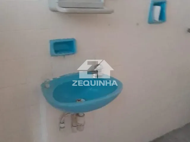 Casa com 325m² 4 quartos e 3 banheiros, à venda, no bairro Cipava em Osasco