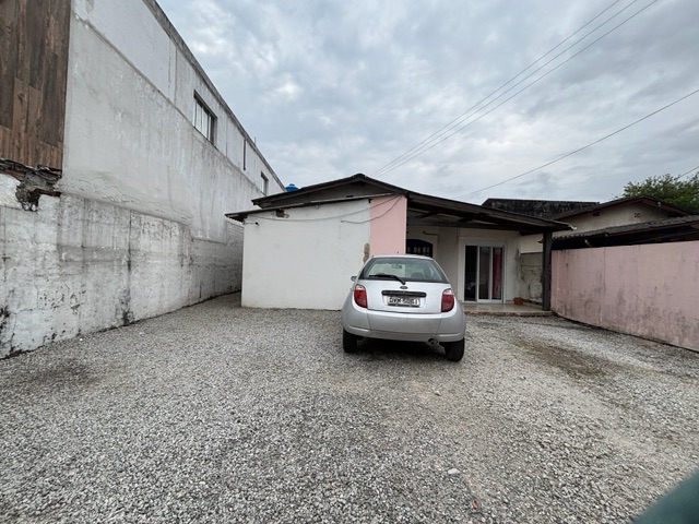 Casa com 300m² 2 quartos e 4 banheiros, à venda, no bairro Albatróz em Bertioga