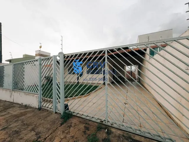 Casa com 250m² 3 quartos e 3 banheiros, à venda, no bairro Universitário em Londrina