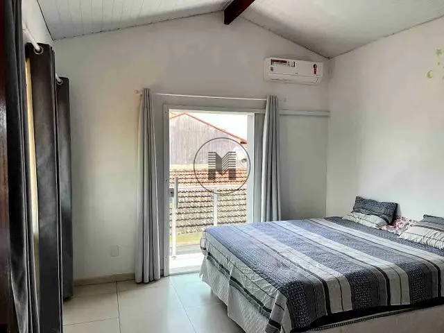 Casa 3 quartos e 3 banheiros, à venda, no bairro Parque das Árvores em Guaratinguetá