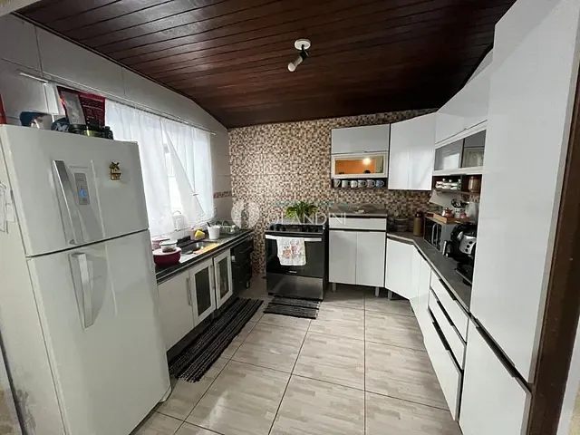 Casa com 249m² 3 quartos e 3 banheiros, à venda, no bairro Morada das Flores em Holambra