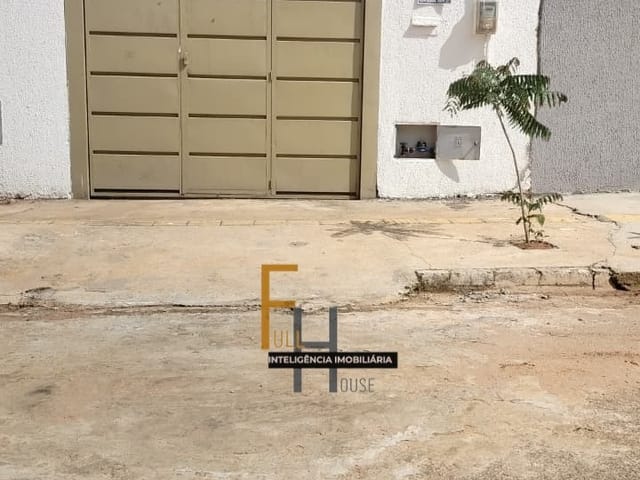 Casa com 102m² 3 quartos e 2 banheiros, à venda, no bairro Residencial Buena Vista I em Goiânia