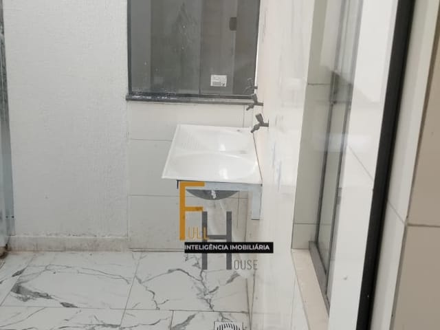 Casa com 102m² 3 quartos e 2 banheiros, à venda, no bairro Residencial Buena Vista I em Goiânia