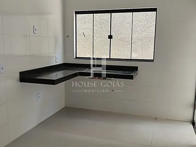 Casa com 73m² 2 quartos e 1 banheiro, à venda, no bairro Setor Uirapuru em Goianira