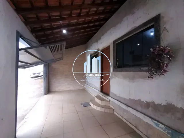 Casa com 200m² 3 quartos e 2 banheiros, à venda, no bairro Cidade Jardim em Pouso Alegre