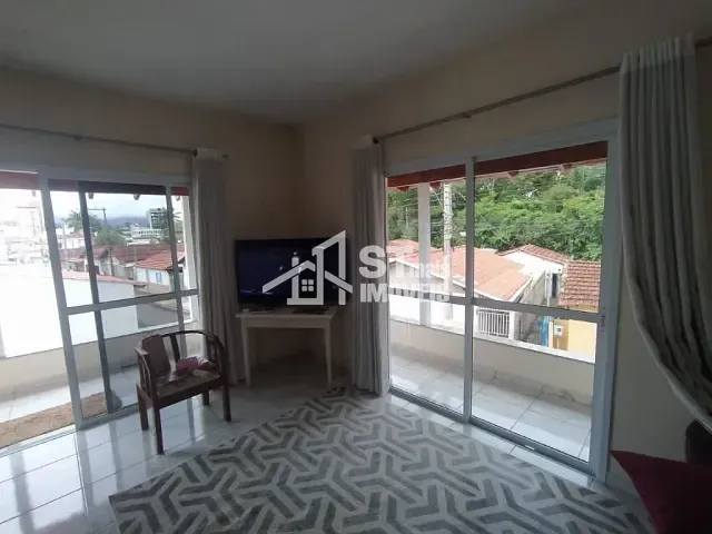 Casa com 193m² 5 quartos e 2 banheiros, à venda, no bairro Centro em Andradas