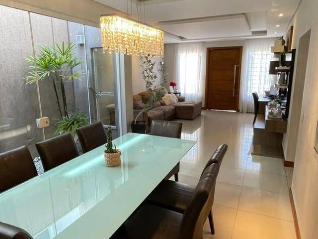 Casa com 120m² 3 quartos e 2 banheiros, à venda, no bairro Jardim Carvalho em Ponta Grossa