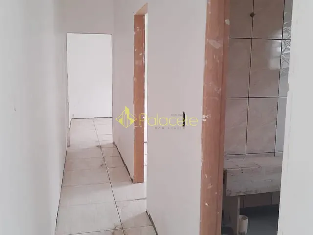 Casa com 125m² 2 quartos e 1 banheiro, à venda, no bairro Residencial e Comercial Portal dos Eucaliptos em Pindamonhangaba